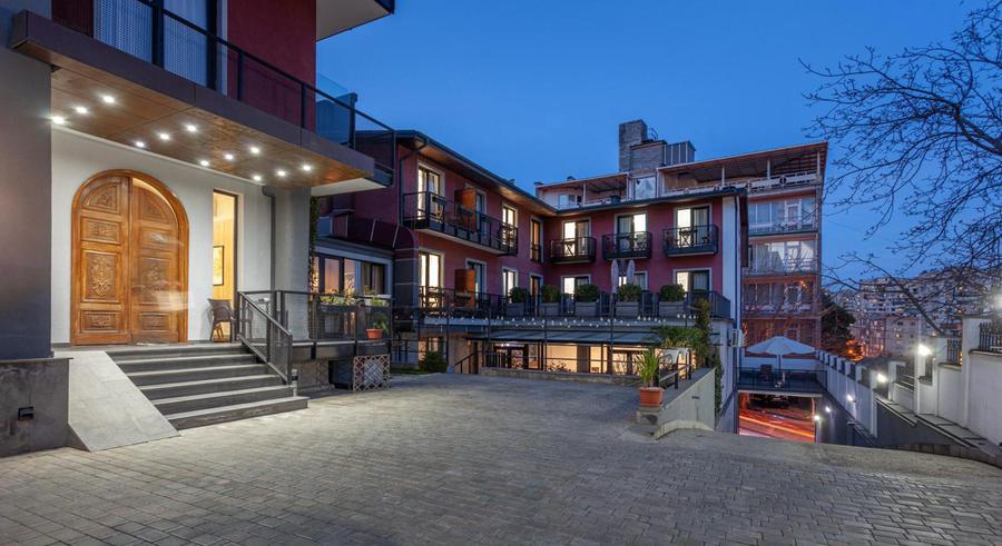 Alliance Hotel 4* (г. Тбилиси) / Georgia Golden Gori 3* (г. Гори) / Almi Hotel 3* (г. Ахалцихе)