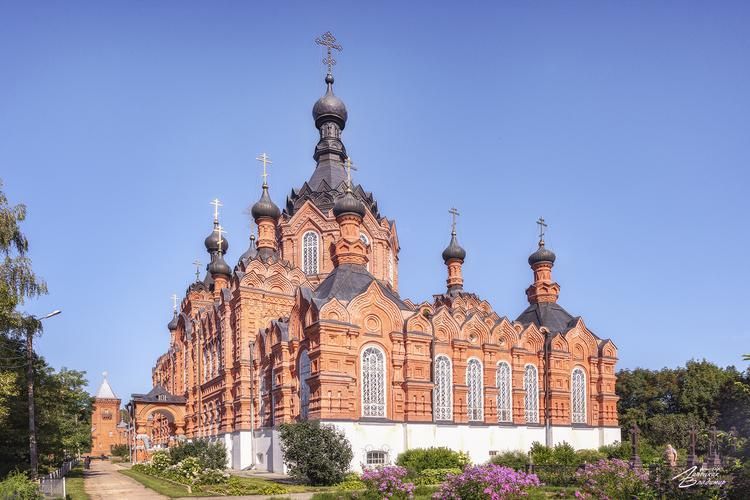 Герои эпохи: путешествие по героической поэме