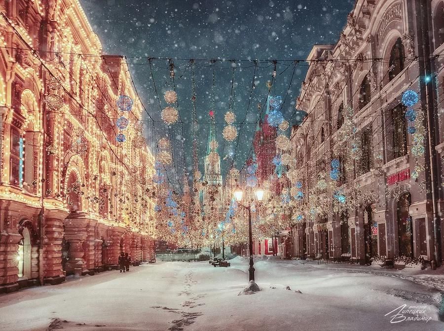 Московские чудеса в новогоднем убранстве