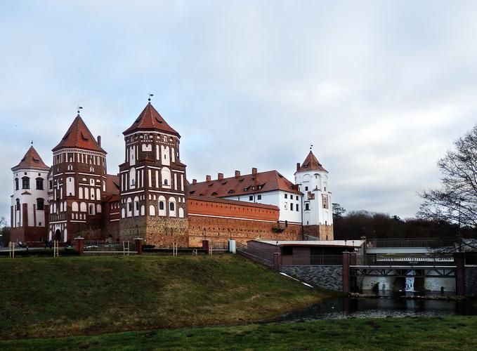 Автобус | Красавица Беларусь (промо)