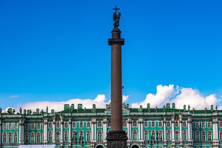 Автобус| Праздник закрытия фонтанов в Петергофе